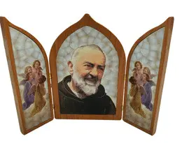TRÍPTICO PADRE PÍO POLÍMERO EFECTO MADERA. 23X17 CM
