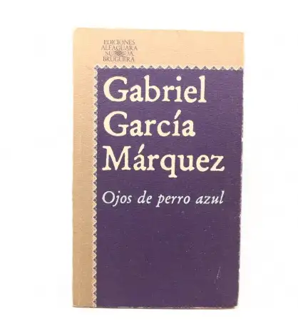 Ojos de perro azul